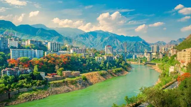 四川小巷深处的味觉秘境探索